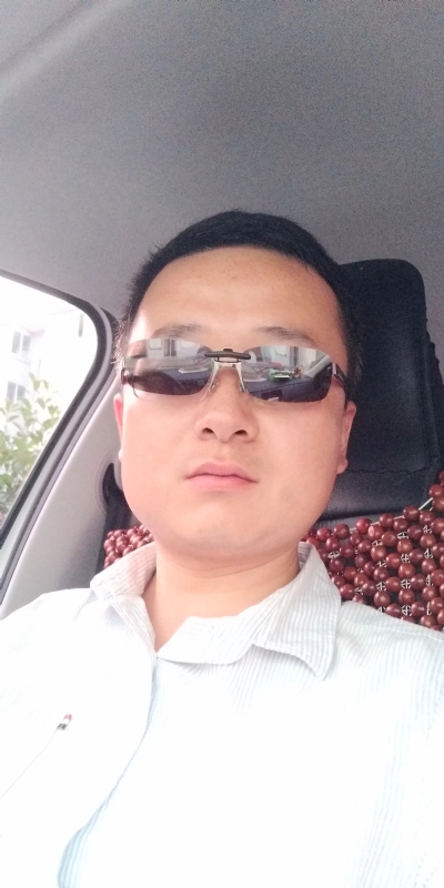 痛苦的单身狗的第二张照片--成县残疾人相亲网